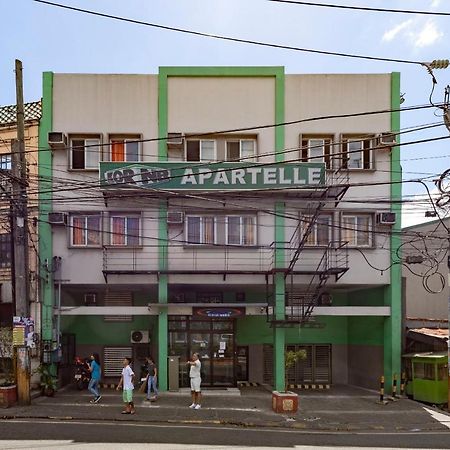 Zen Rooms Korner Hotel Qc Cidade Quezon Exterior foto