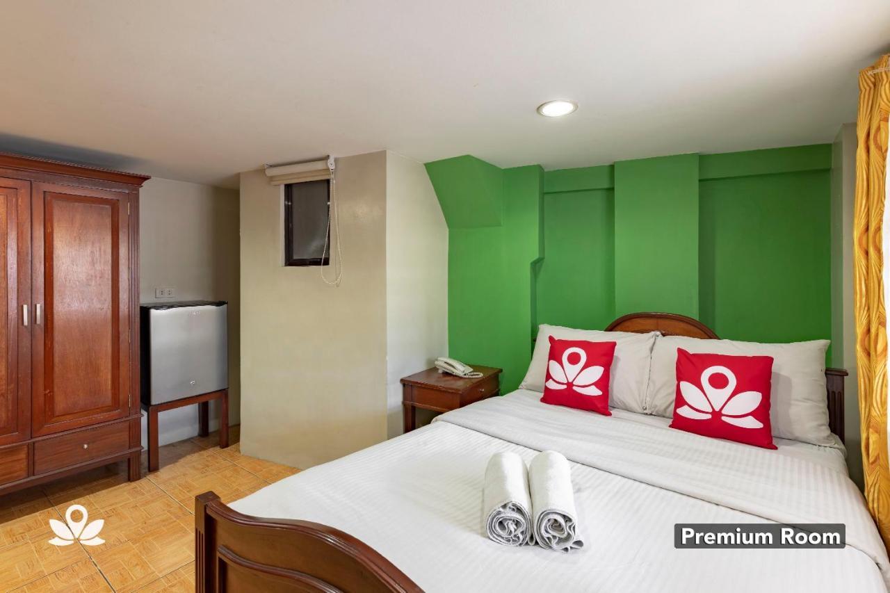 Zen Rooms Korner Hotel Qc Cidade Quezon Exterior foto